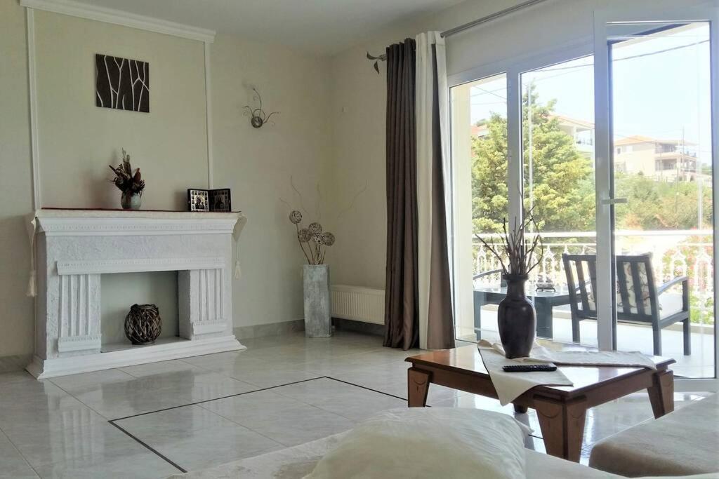 Sea And Mountains View Apartment Argostoli  Exterior foto